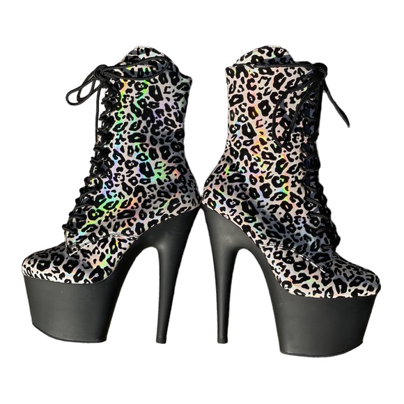 New Adore 1020LP Leopard Print Holo/Black Matte Lace Up Heels size 6 - Picture 5 of 6